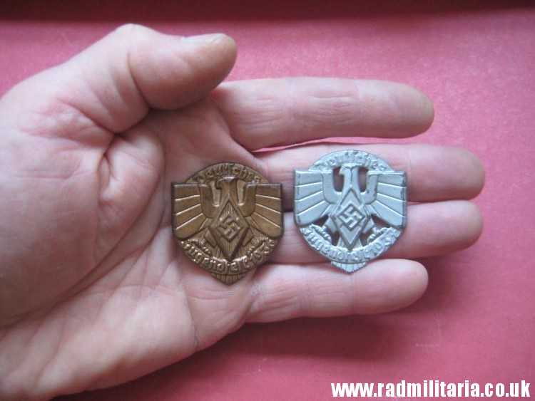 & pre WW2 German HJ Tinnie BADGES - SET of 2. Deutsches Jugendfest 1936 and 1937 - genuine !! - Image 11