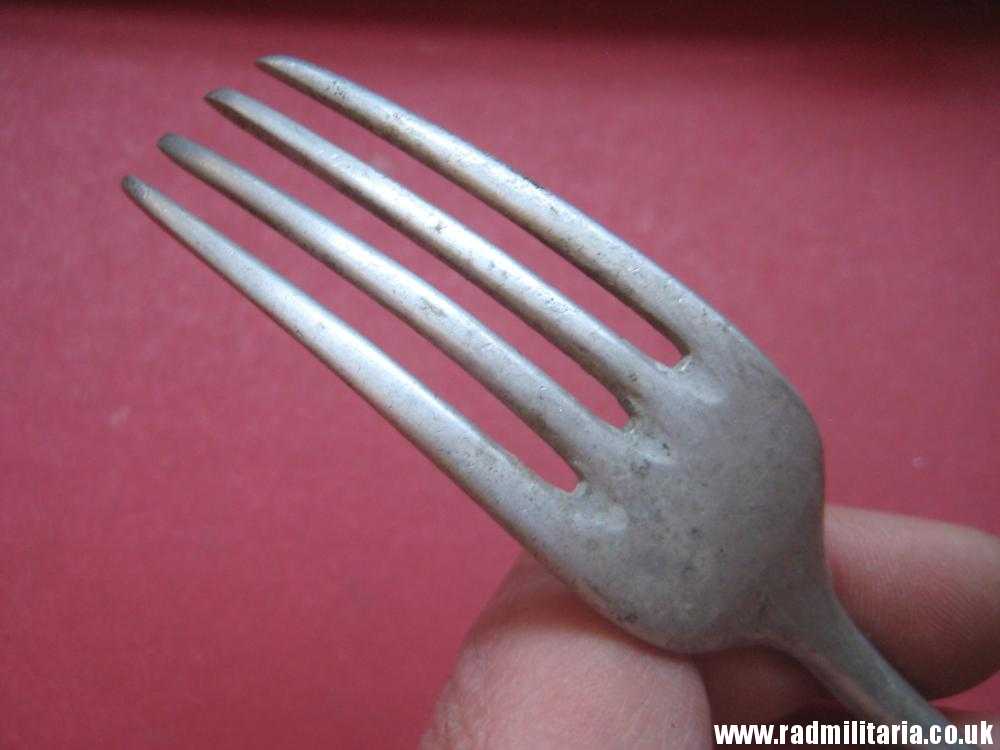 & WW2 German KRIEGSMARINE FORK marked: "M" and "Z 18" - from German Destroyer Z18 Hans Ludemann, 3rd REICH CUTLERY. rare !!! - Image 7