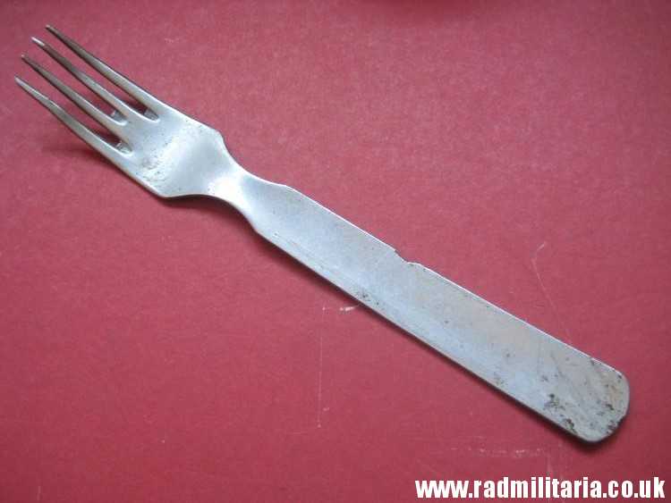 & WW2 original German FORK with Eagle marked: GK&F42 stainless steel - 3RD REICH CUTLERY. - Image 3