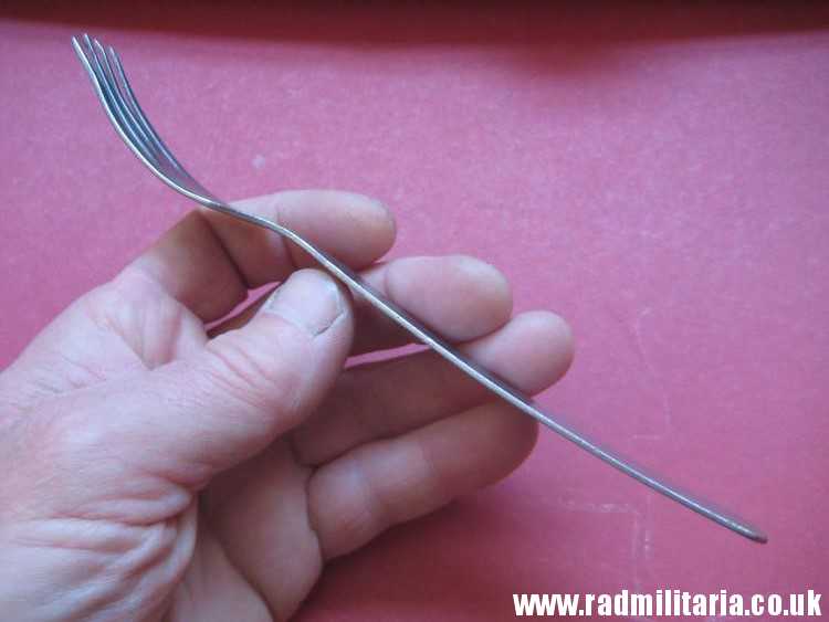 & WW2 original German FORK with Eagle marked: GK&F42 stainless steel - 3RD REICH CUTLERY. - Image 10