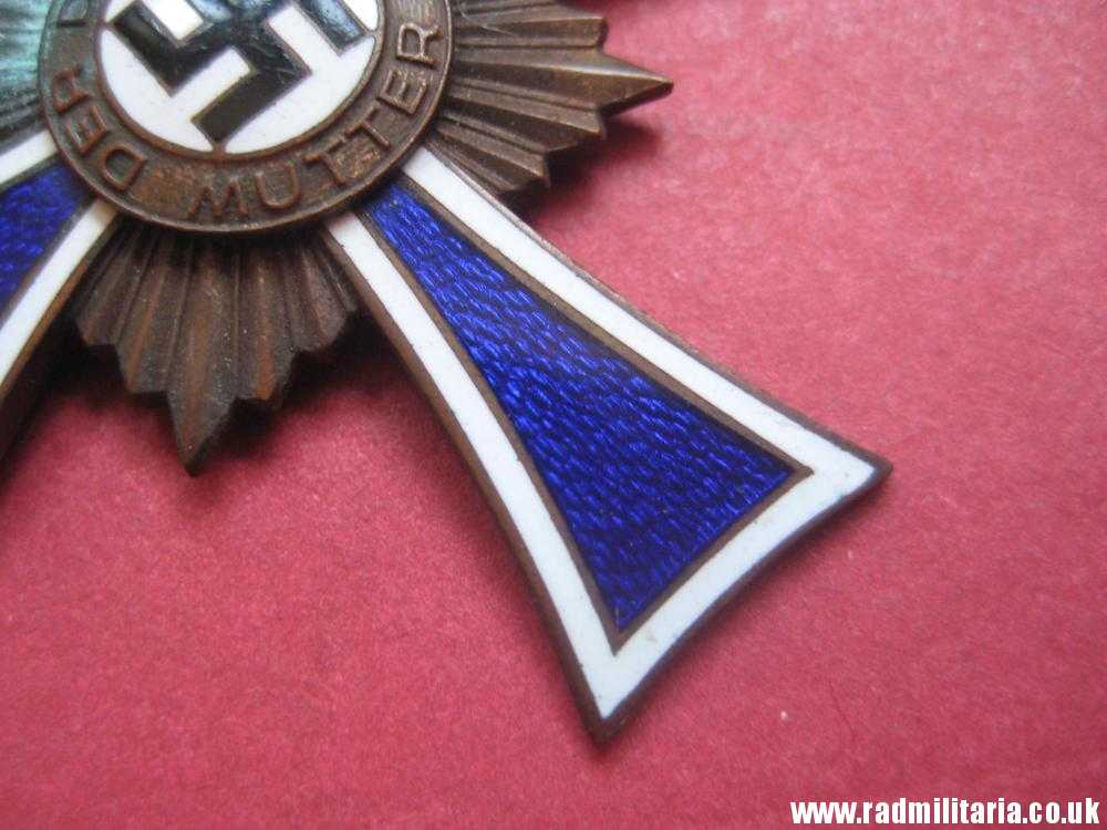& WW2 original German CROSS - DER DEUTSCHEN MUTTER. Cross of Honor of the German Mother bronze class. - Image 12