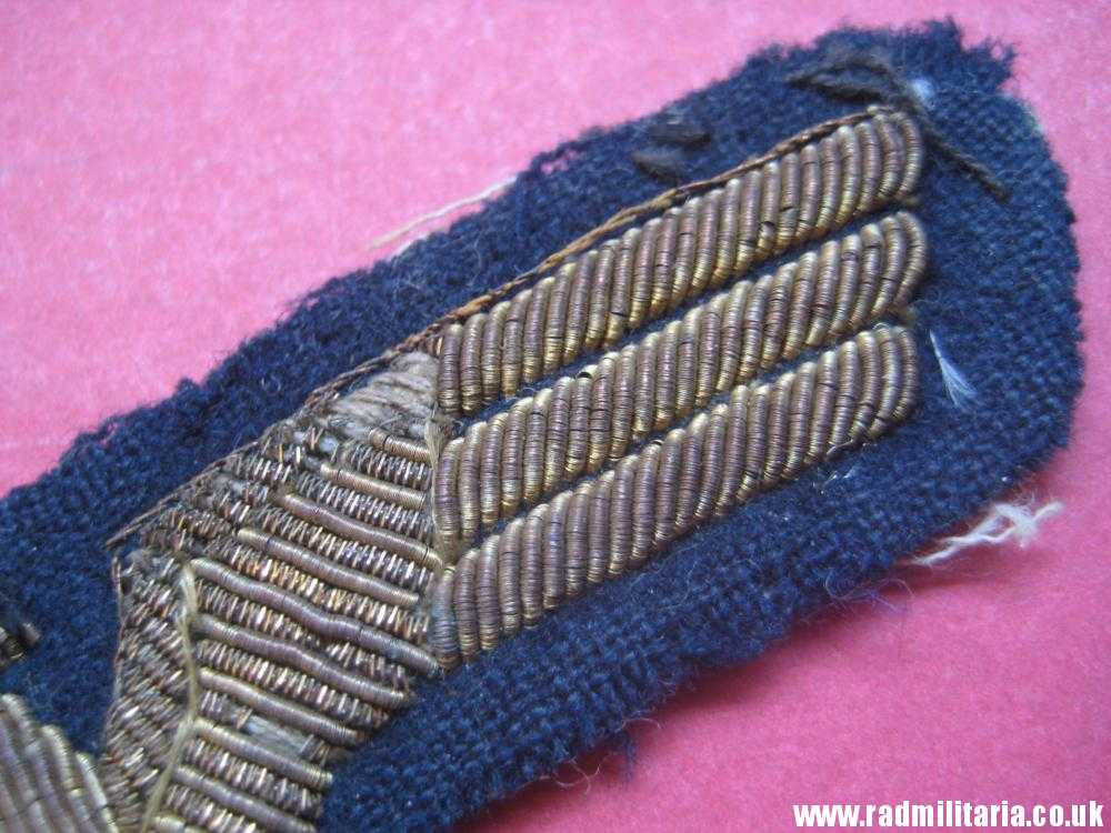 & WW2 original German Kriegsmarine embroidered breast eagle - gold color. - Image 9