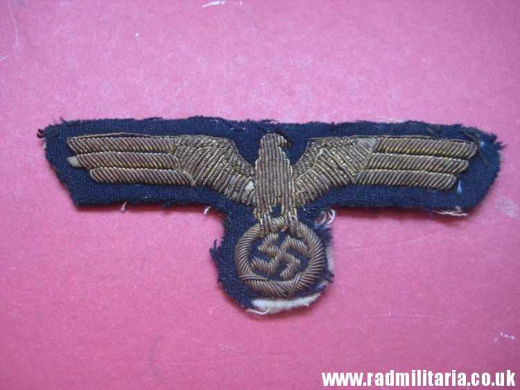 & WW2 original German Kriegsmarine embroidered breast eagle - gold color. - Image 11