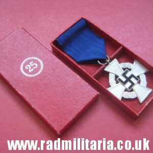 & WW2 enamel CROSS with box. FUR TREUE DIENSTE, Faithful Service Decoration, maker: F. Keller Metallschmuckfabrik Oberstein.