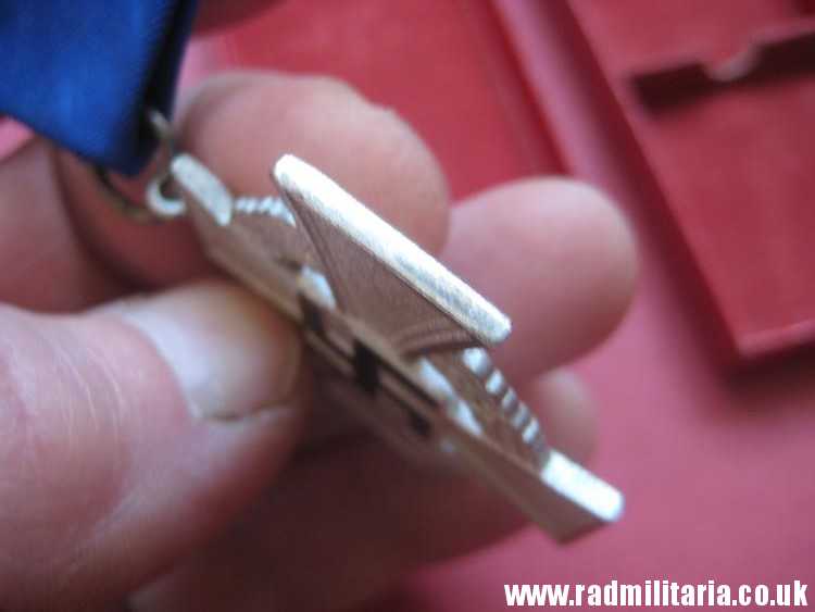 & WW2 enamel CROSS with box. FUR TREUE DIENSTE, Faithful Service Decoration, maker: F. Keller Metallschmuckfabrik Oberstein. - Image 11