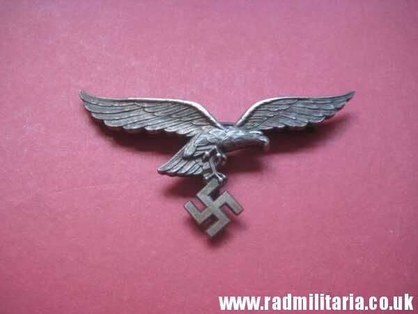 & WW2 original LUFTWAFFE Eagle BADGE in mint condition, perfect quality, maker: ASSMANN Ludenscheid - Image 3