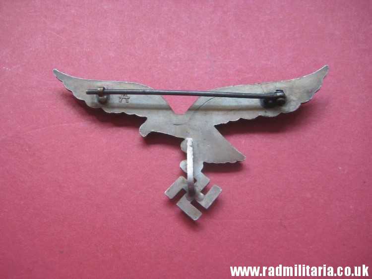 & WW2 original LUFTWAFFE Eagle BADGE in mint condition, perfect quality, maker: ASSMANN Ludenscheid - Image 4