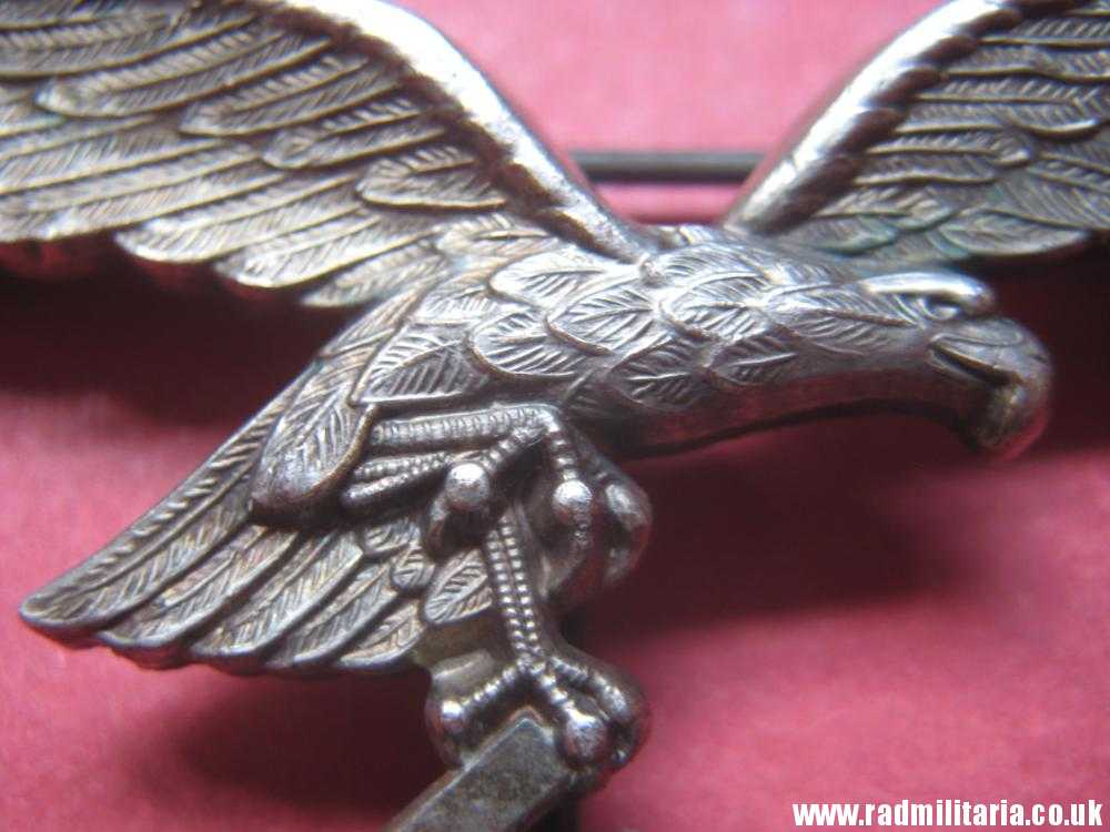 & WW2 original LUFTWAFFE Eagle BADGE in mint condition, perfect quality, maker: ASSMANN Ludenscheid - Image 12