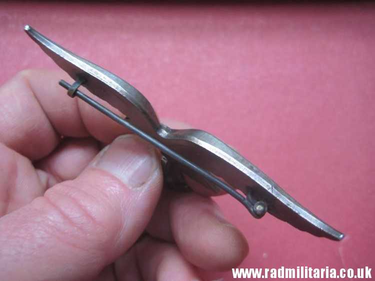 & WW2 original LUFTWAFFE Eagle BADGE in mint condition, perfect quality, maker: ASSMANN Ludenscheid - Image 21