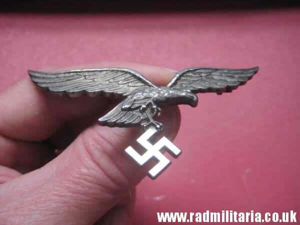 & WW2 original LUFTWAFFE Eagle BADGE in mint condition, perfect quality, maker: ASSMANN Ludenscheid