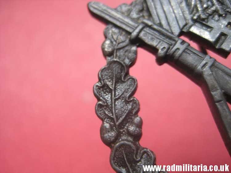 & original WW2 German INFANTRY ASSAULT BADGE in very good/perfect condition. - Image 11