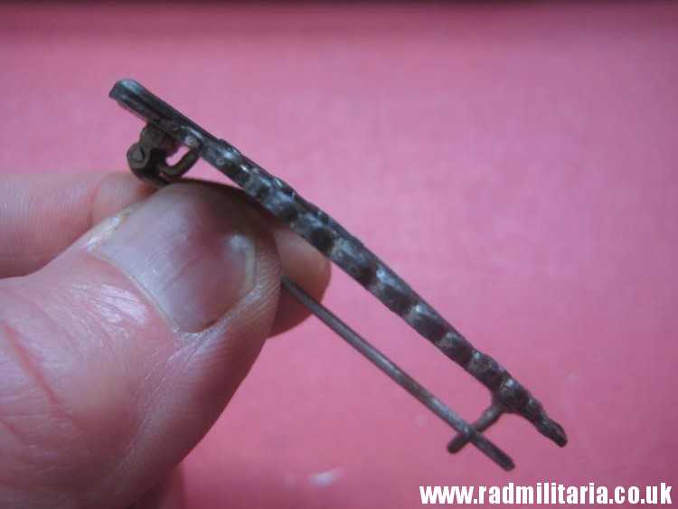 & original WW2 German INFANTRY ASSAULT BADGE in very good/perfect condition. - Image 14