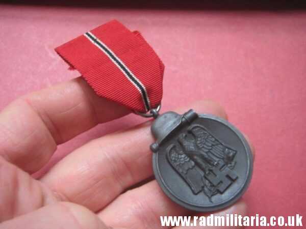 & original WW2 German MEDAL - WINTERSCHLACHT IM OSTEN 1941/42 with original ribbon - perfect condition. - Image 4