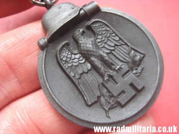 & original WW2 German MEDAL - WINTERSCHLACHT IM OSTEN 1941/42 with original ribbon - perfect condition. - Image 5