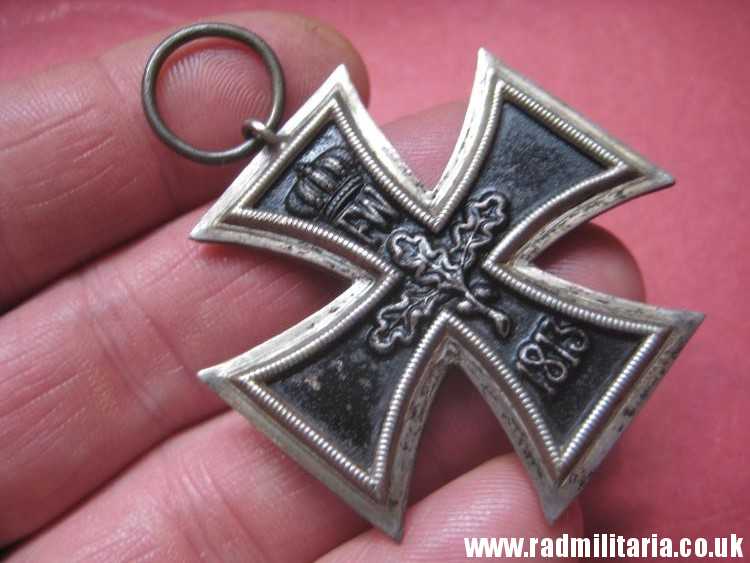 & original WW1 German IRON CROSS 2nd class - Genuine ! - Image 3