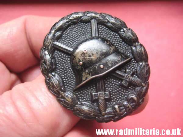 & WW1 German WOUND BADGE Black Class in good used condition. - Image 12