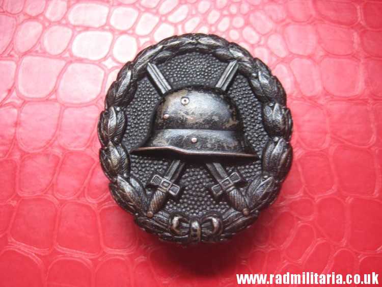 & WW1 German WOUND BADGE Black Class in good used condition.
