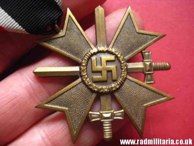 & WW2 original German War Merit Cross 2nd Class - KVK Kriegsverdienstkreuz 2. Klasse. - Image 4