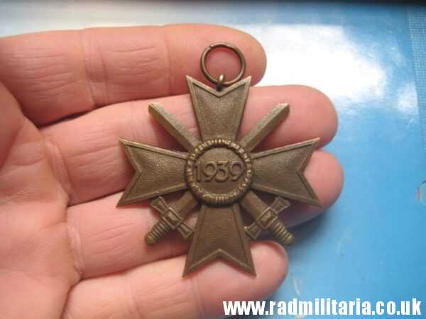 & WW2 original German War Merit Cross 2nd Class - KVK Kriegsverdienstkreuz 2. Klasse. - Image 3