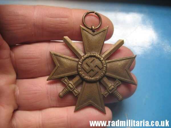 & WW2 original German War Merit Cross 2nd Class - KVK Kriegsverdienstkreuz 2. Klasse. - Image 2