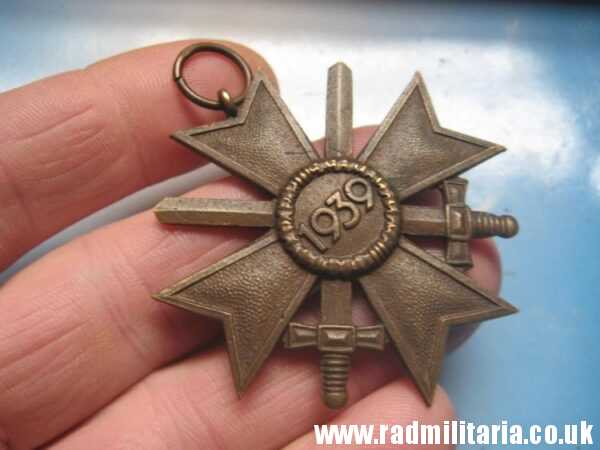 & WW2 original German War Merit Cross 2nd Class - KVK Kriegsverdienstkreuz 2. Klasse. - Image 4