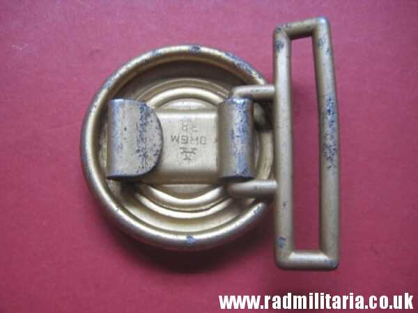 & WW2 original German DR (Reichsbahn) BELT BUCKLE, maker: Assmann DRGM 38 - metal detecting find. - Image 3