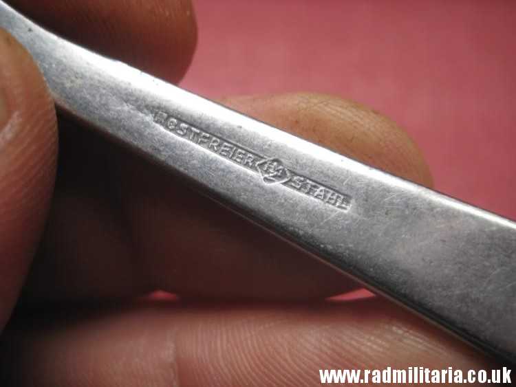 & WW2 genuine German Luftwaffe TABLE SPOON marked: ROSTFREIER STAHL (Stainless steel) - v. good used condition. - Image 15
