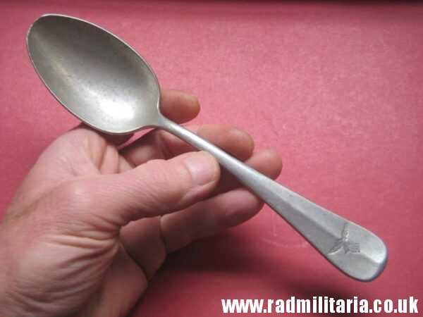 & WW2 genuine German Luftwaffe SPOON marked: FL.U.V.  GAG 38 - v. good used condition. - Image 22