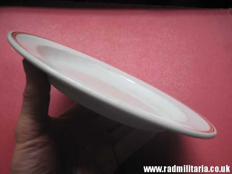 & WW2 original WW2 German CERAMIC SAUCER - Eigentum Der Deutschen Arbeitsfront, maker: Hutschenreuther Selb. - Image 13