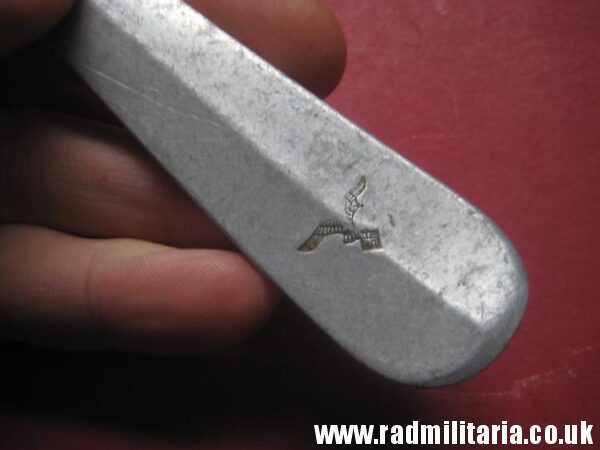 & WW2 genuine German Luftwaffe SPOON - LARGE SIZE marked: FL.U.V.  F.B.M.T.39 - v. good used condition. - Image 10