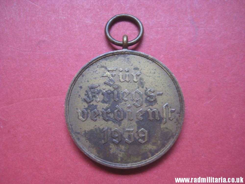 & WW2 original German MEDAL 1939 - Fur Kriegs Verdienst 1939 - Medal of the War Merit Cross. - Image 3