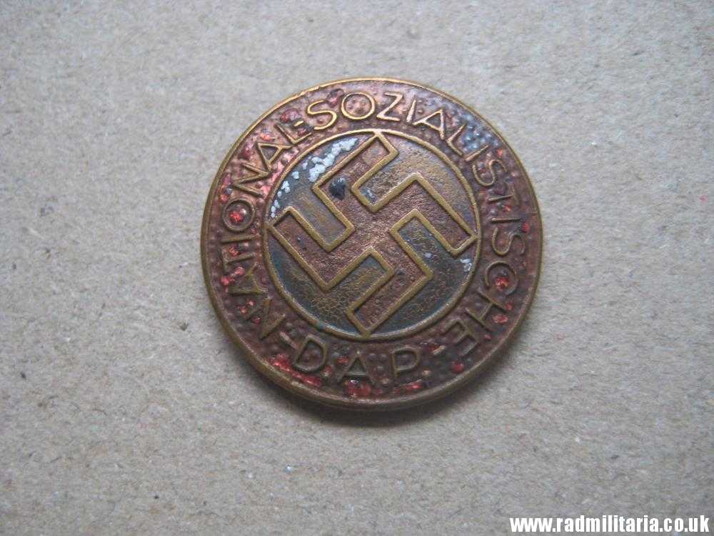 & WW2 original German NSDAP enamel membership BADGE marked: RZM M1/159 poor condition. - Image 7