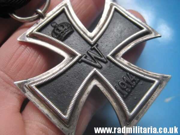 & original WW1 German IRON CROSS 2nd class in good condition with maker marks - genuine !! - Image 8