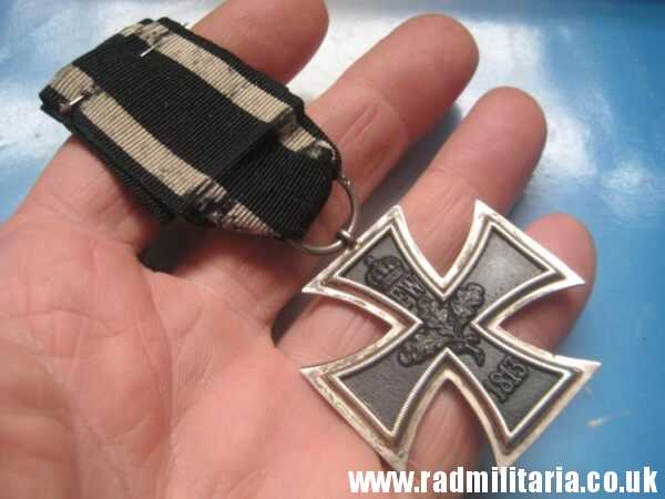 & original WW1 German IRON CROSS 2nd class in good condition with maker marks - genuine !! - Image 13