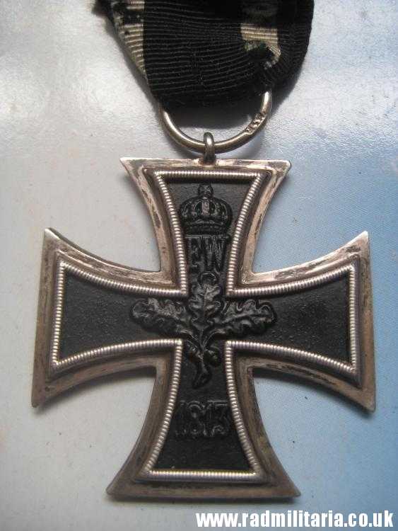 & original WW1 German IRON CROSS 2nd class in good condition with maker marks - genuine !! - Image 14