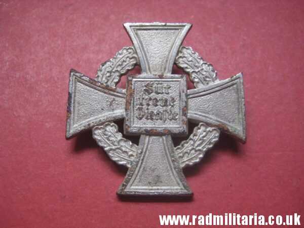 & WW2 German FAITHFUL SERVICE DECORATION - FUR TREUE DIENSTE, metal detecting find (no.1) - Image 3