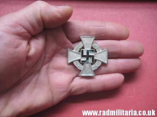 & WW2 German FAITHFUL SERVICE DECORATION - FUR TREUE DIENSTE, metal detecting find (no.1) - Image 8