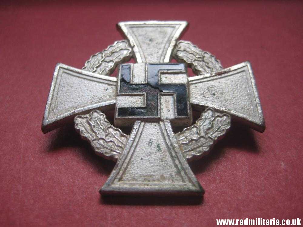 & WW2 German FAITHFUL SERVICE DECORATION - FUR TREUE DIENSTE, metal detecting find (no.3) - Image 3