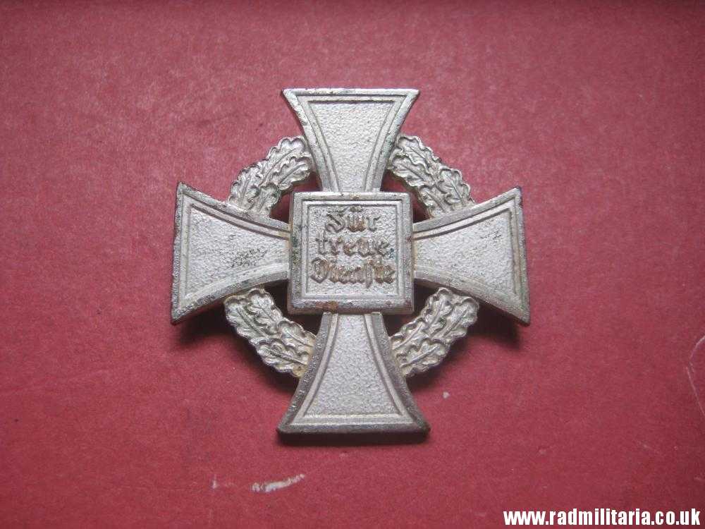 & WW2 German FAITHFUL SERVICE DECORATION - FUR TREUE DIENSTE, metal detecting find (no.3) - Image 4