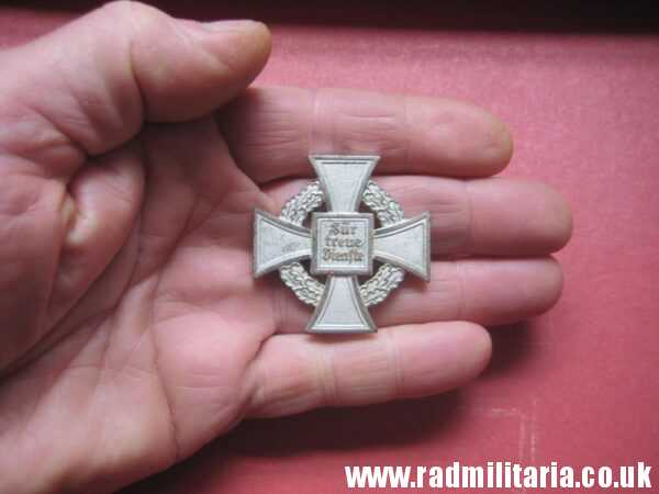 & WW2 German FAITHFUL SERVICE DECORATION - FUR TREUE DIENSTE, metal detecting find (no.3) - Image 6