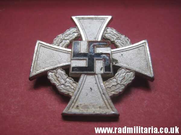 & WW2 German FAITHFUL SERVICE DECORATION - FUR TREUE DIENSTE, metal detecting find (no.4) - Image 11