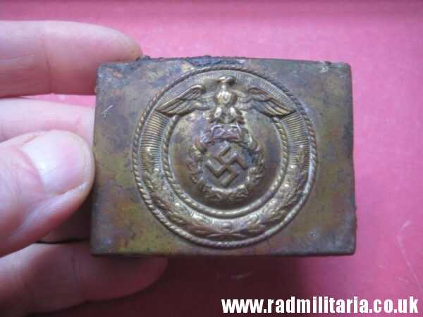 & WW2 German SA BELT BUCKLE - battlefield relic, metal detecting find. Genuine !!! - Image 2