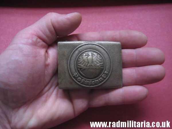 & WW2 original German POSTSCHUTZ Belt BUCKLE made of white metal - rare. - Image 8