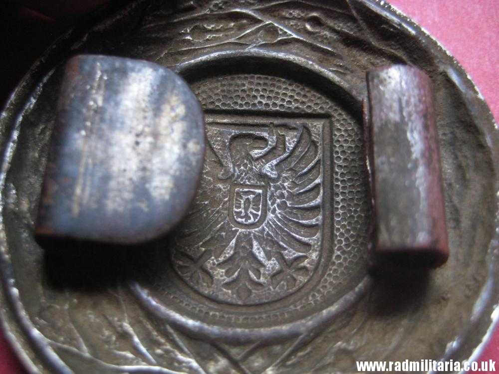 & WW1 or WW2 unknown German BELT BUCKLE poor condition - metal detecting find. - Image 2