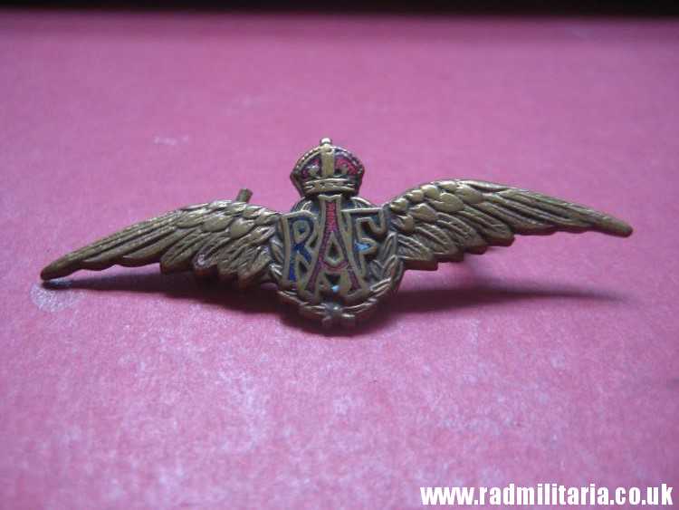 & original WW2 Royal Air Force RAF small BADGE sweetheart broche - genuine ! - Image 10