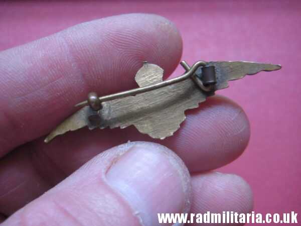 & original WW2 Royal Air Force RAF small BADGE sweetheart broche - genuine ! - Image 4