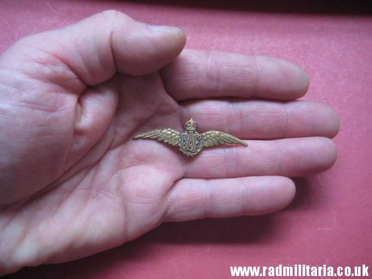 & original WW2 Royal Air Force RAF small BADGE sweetheart broche - genuine ! - Image 5