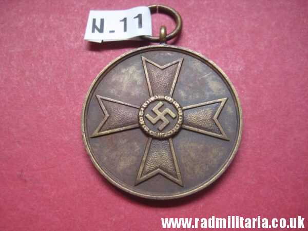 & WW2 original German MEDAL 1939 - Fur Kriegs Verdienst 1939 - Medal of the War Merit Cross (no.11) - Image 2