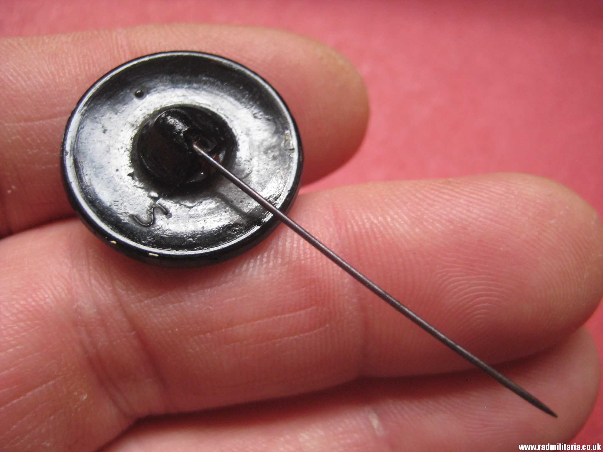 & WW1 German GLASS BADGE with date 1914 1916 - original Pin badge in good condition. - Image 8