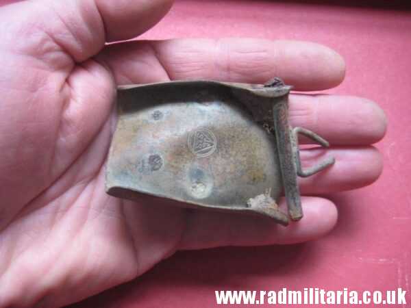 & WW1 German BELT BUCKLE battlefield relic 100% genuine - metal detecting find, maker: J.C. S&S - Image 8